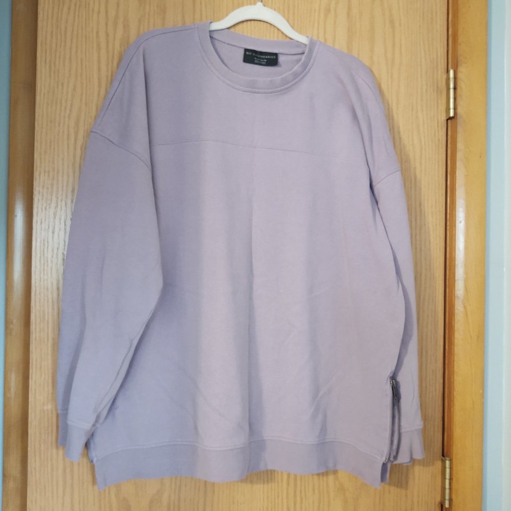 Unisex sweatshirt